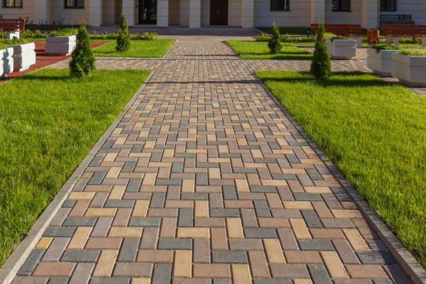 Best Driveway Paving Contractor  in Harrodsburg, KY